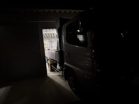 🚚ダンプ緊急対応！ガレージ18さんありがとうございました！